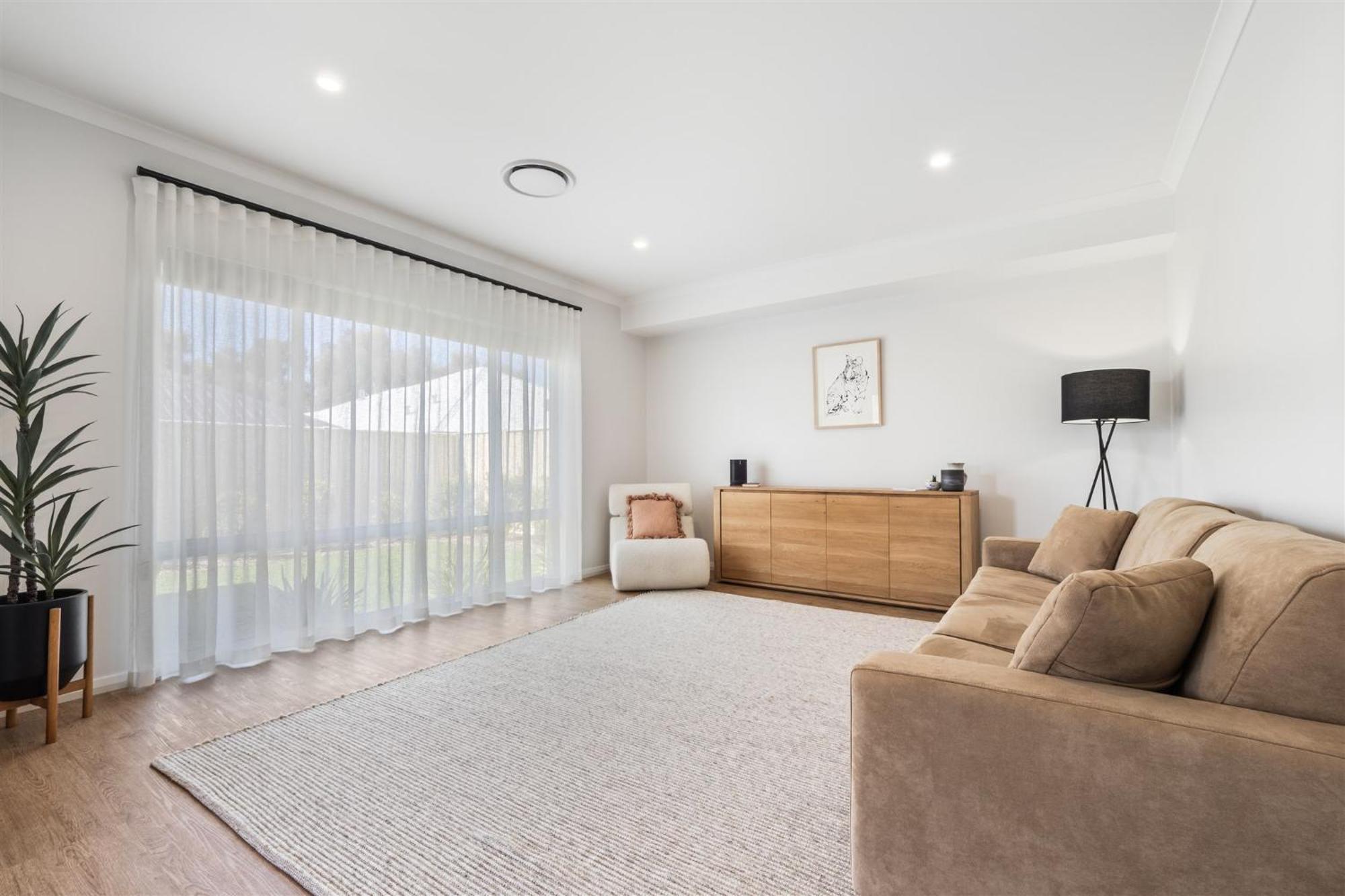 Solkis - Walk To Town, Next To Golf Course Holiday home Dunsborough