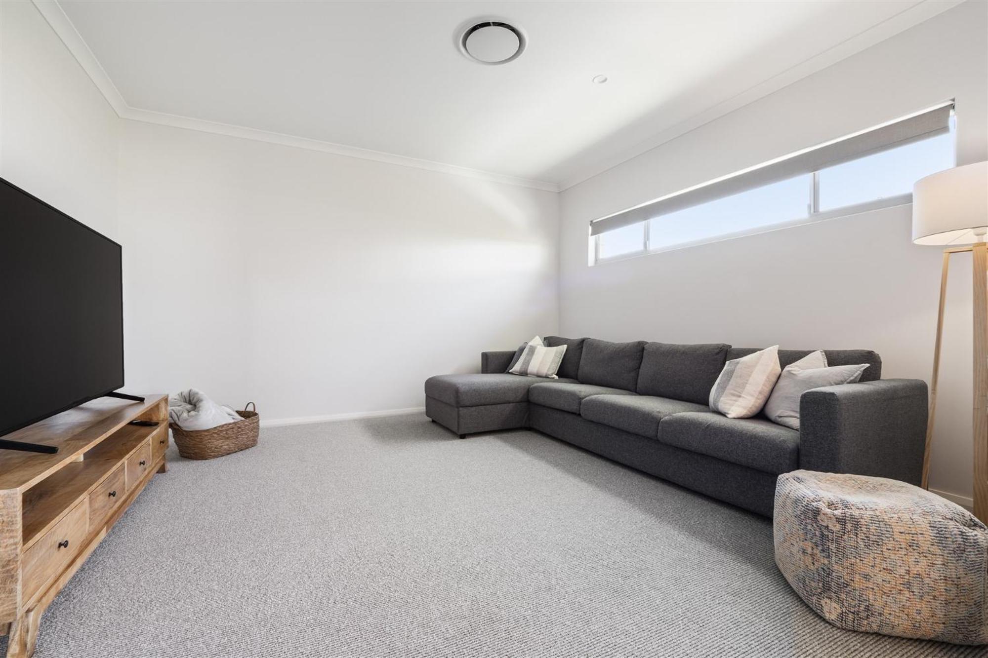 Solkis - Walk To Town, Next To Golf Course *