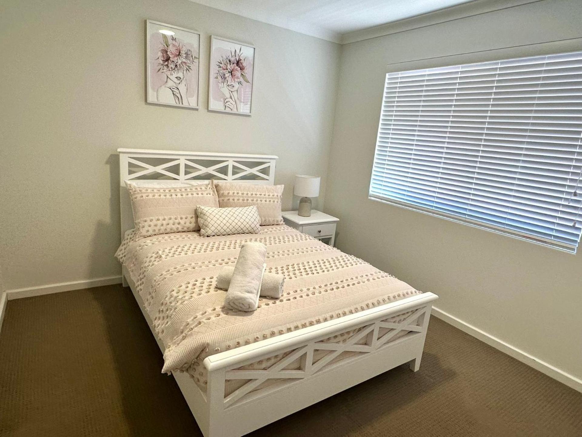 Villa 2 *