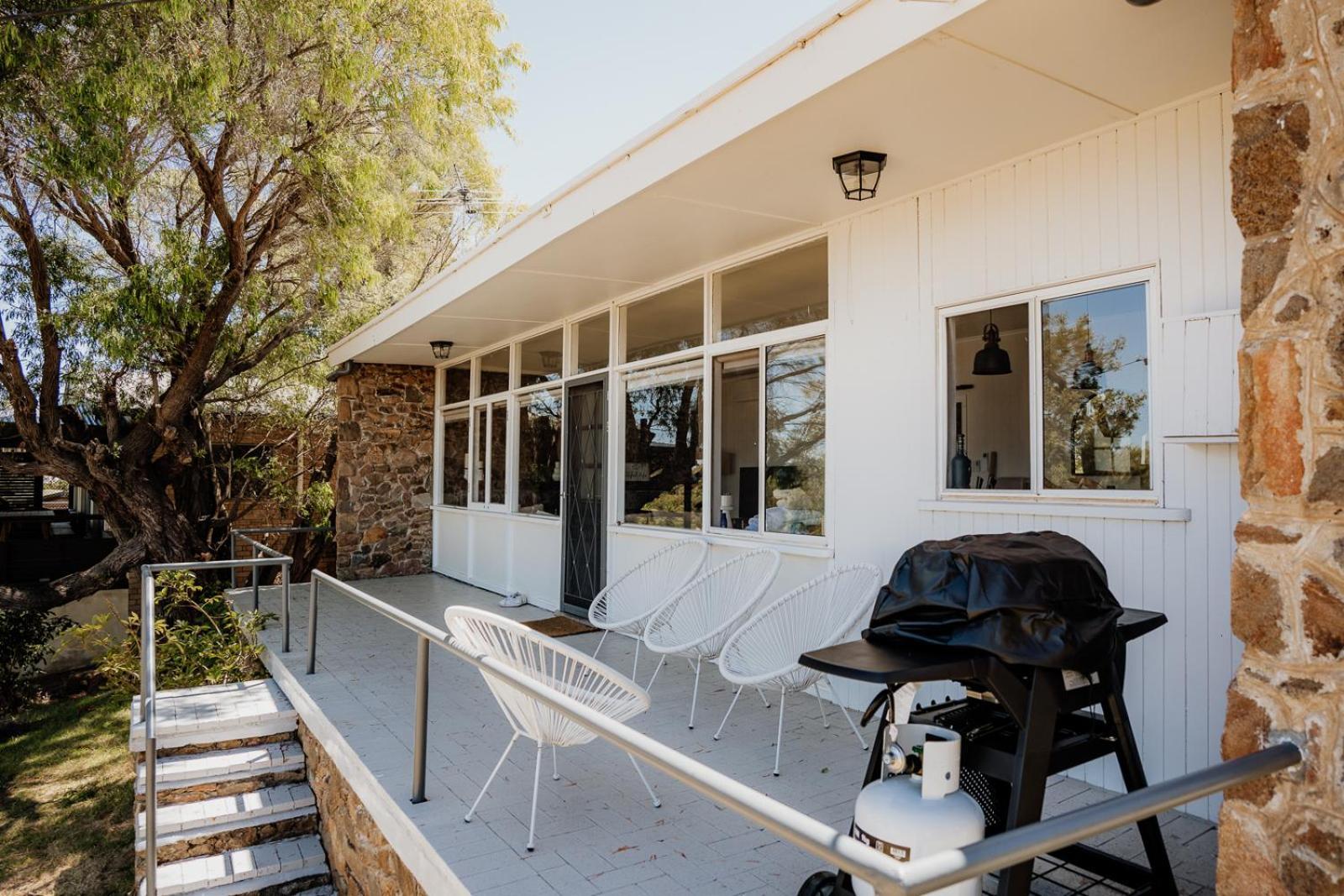 Holiday home Sur - Seaside Sanctuary *