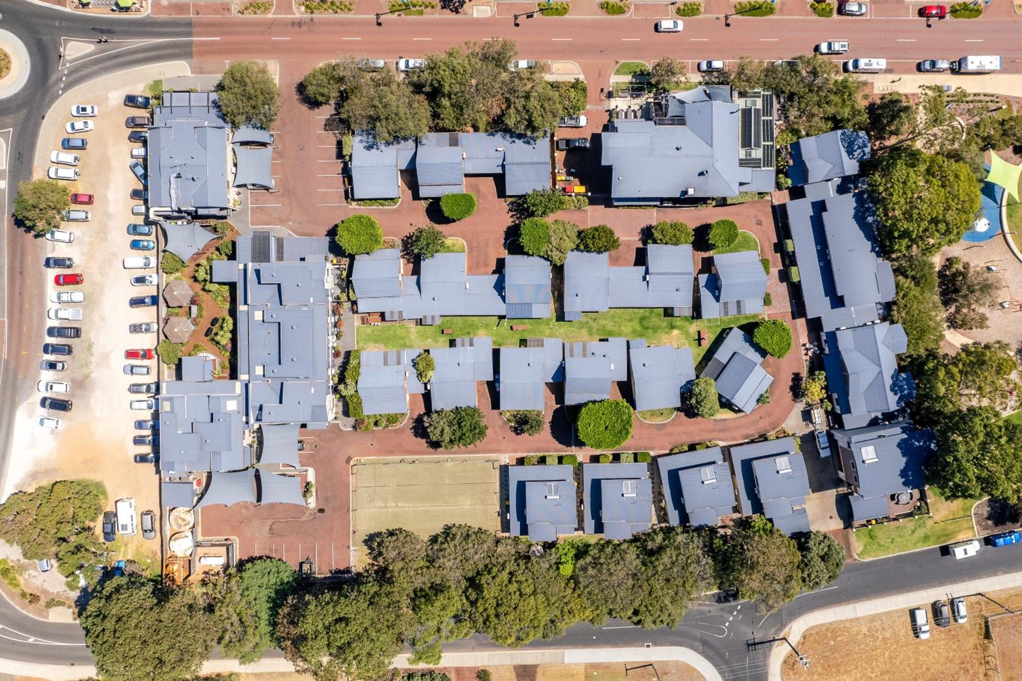 Resort Bay Village Dunsborough