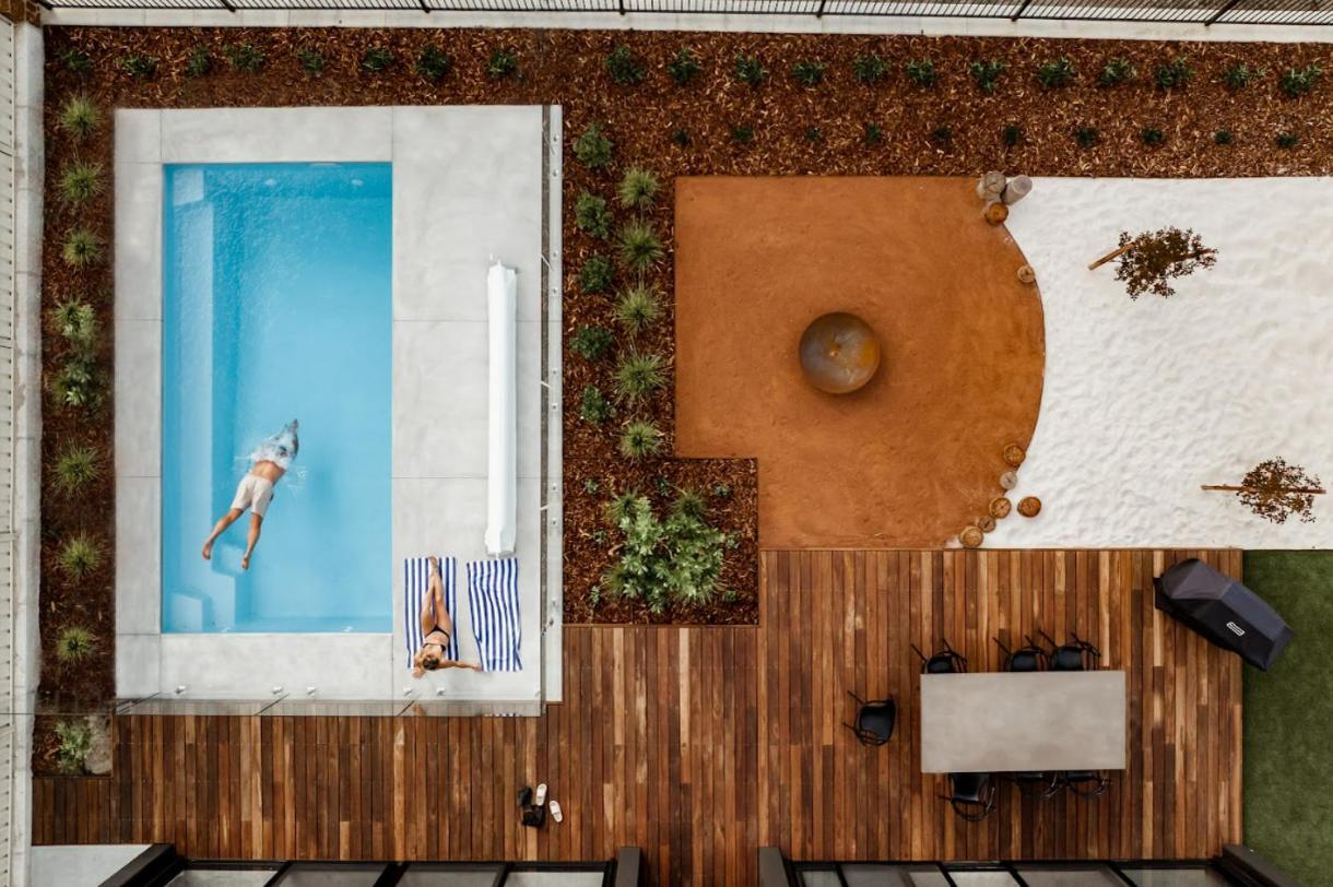 Le Soleil New Villa, Golf & Heated Pool *
