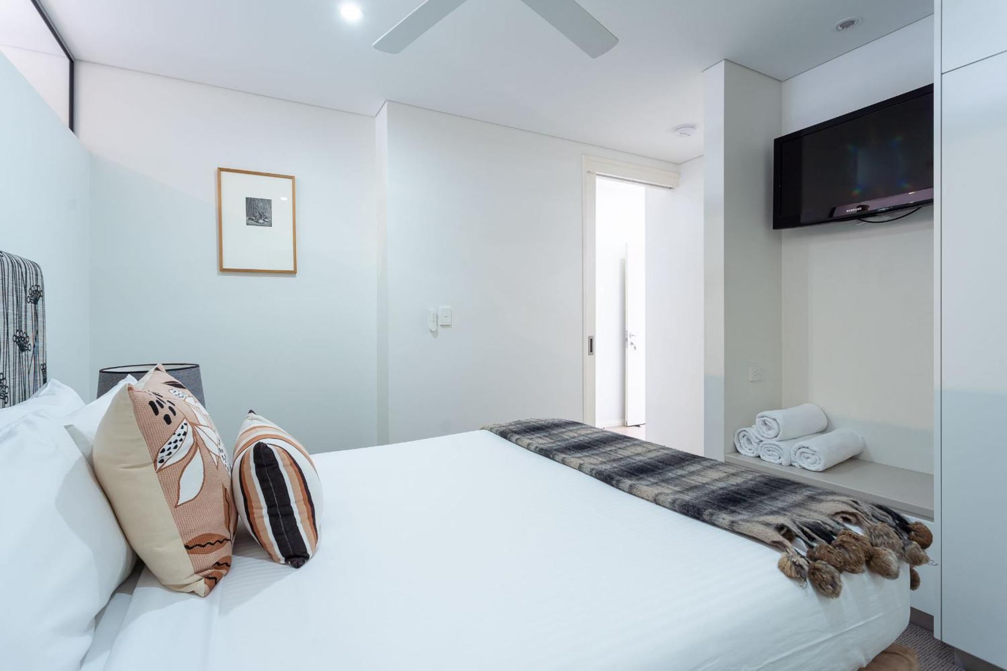 Dunn Bay 3 I Private Apartment *