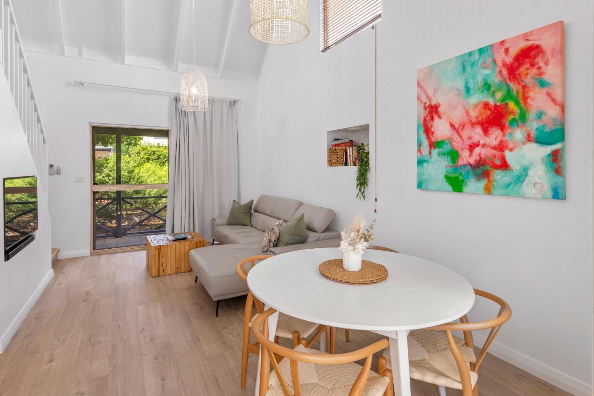 9 Dbvillage Dunsborough