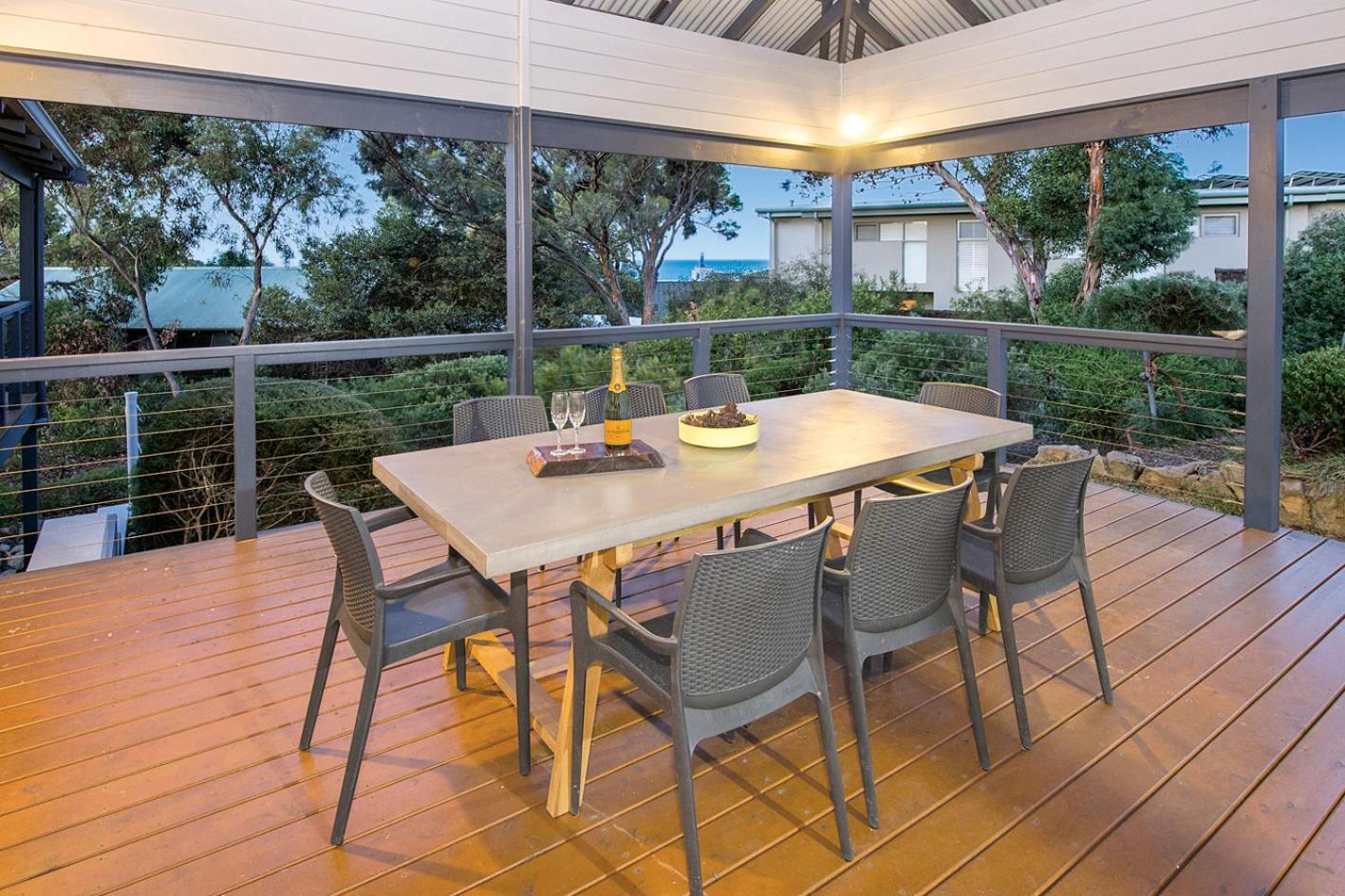 Eebee House Dunsborough