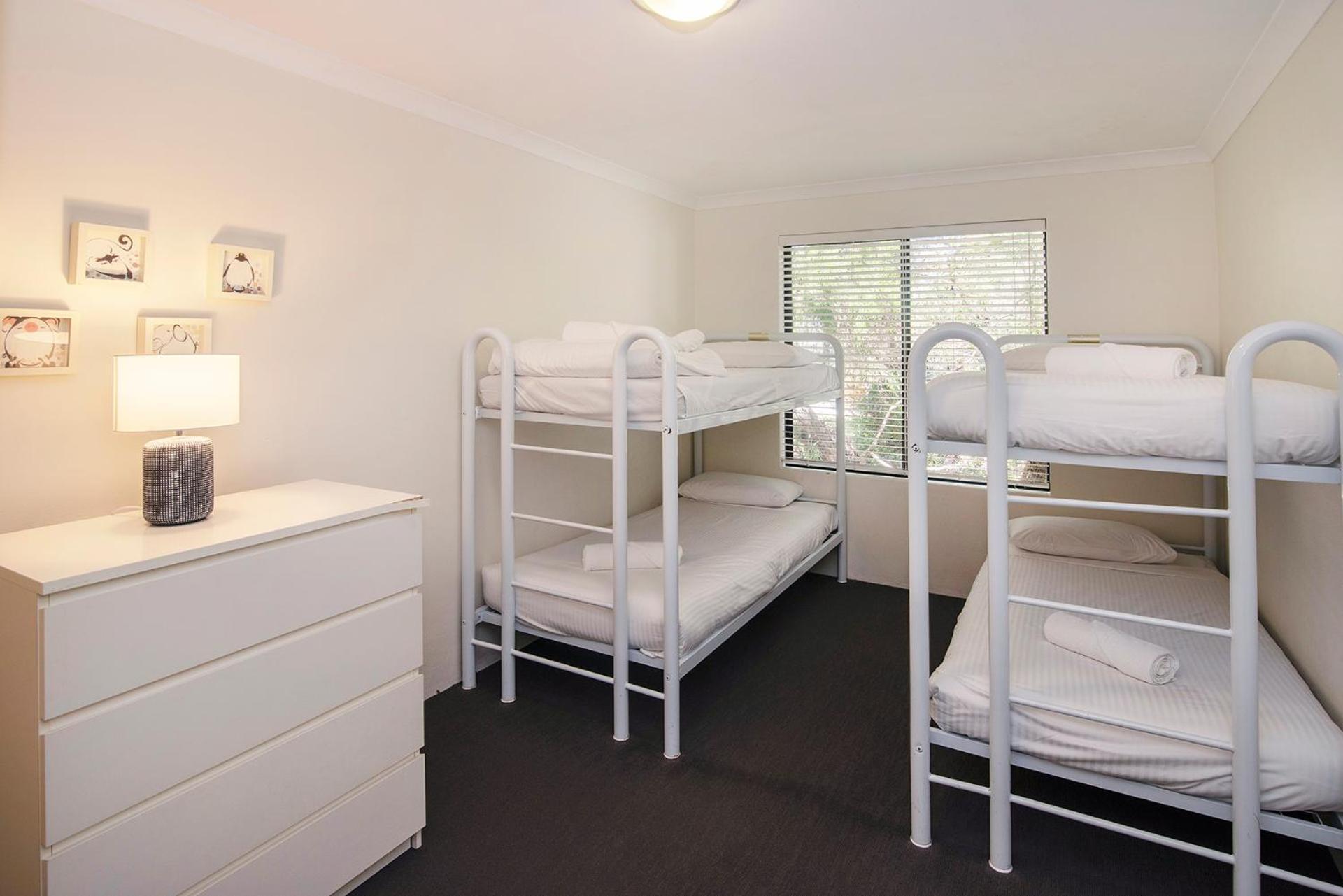 Dunsborough Beach Cottages 4*