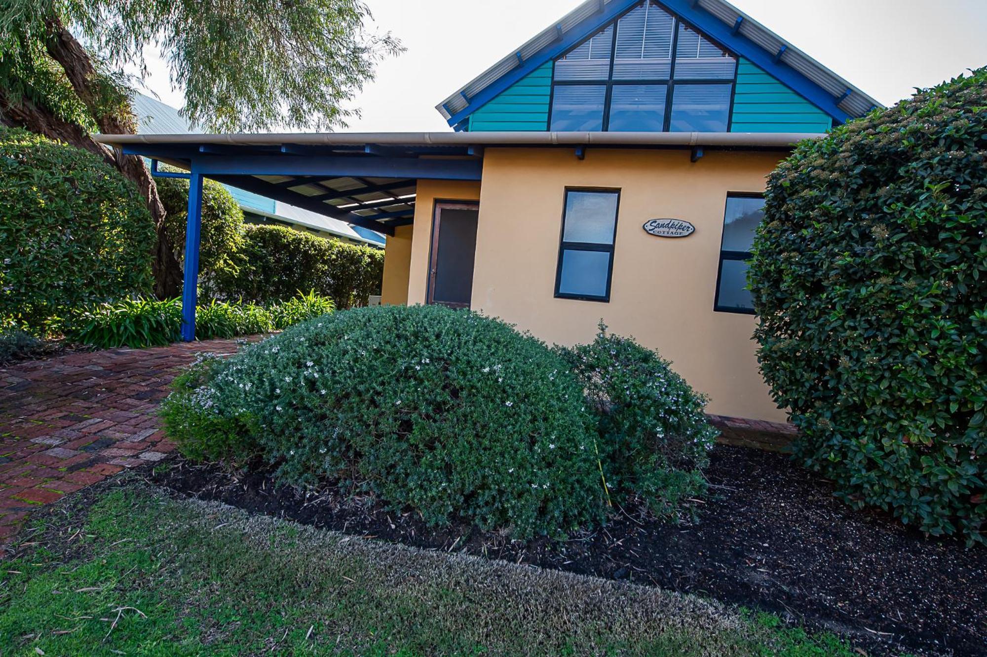 Dunsborough Beach Cottages 4*