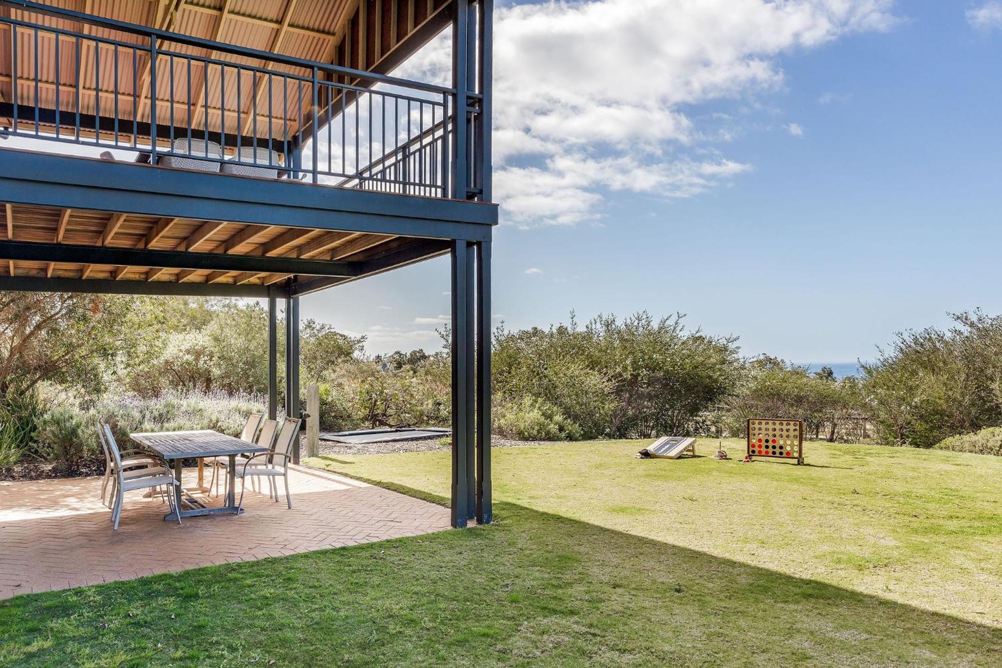 Seaview Retreat