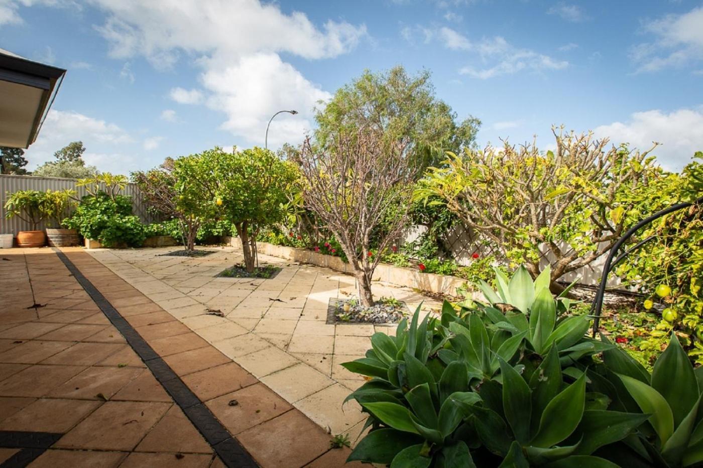 Pool & Putt Paradise, Family Friendly, Pool, Wifi Dunsborough