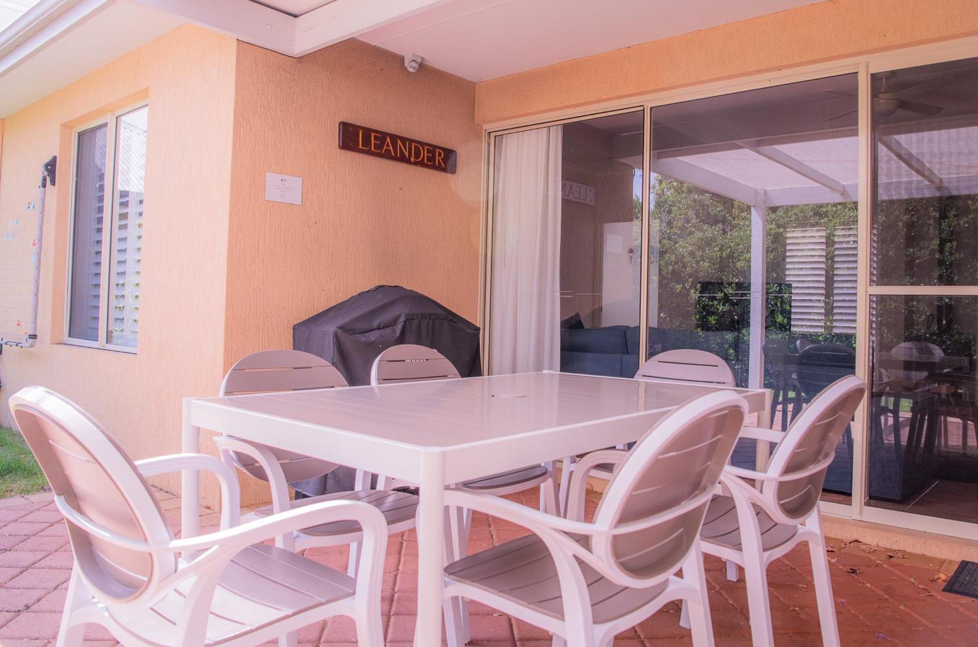 Holiday home Shore *