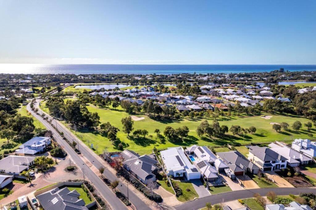 Oakmont Private Escape On Golf Course * Dunsborough
