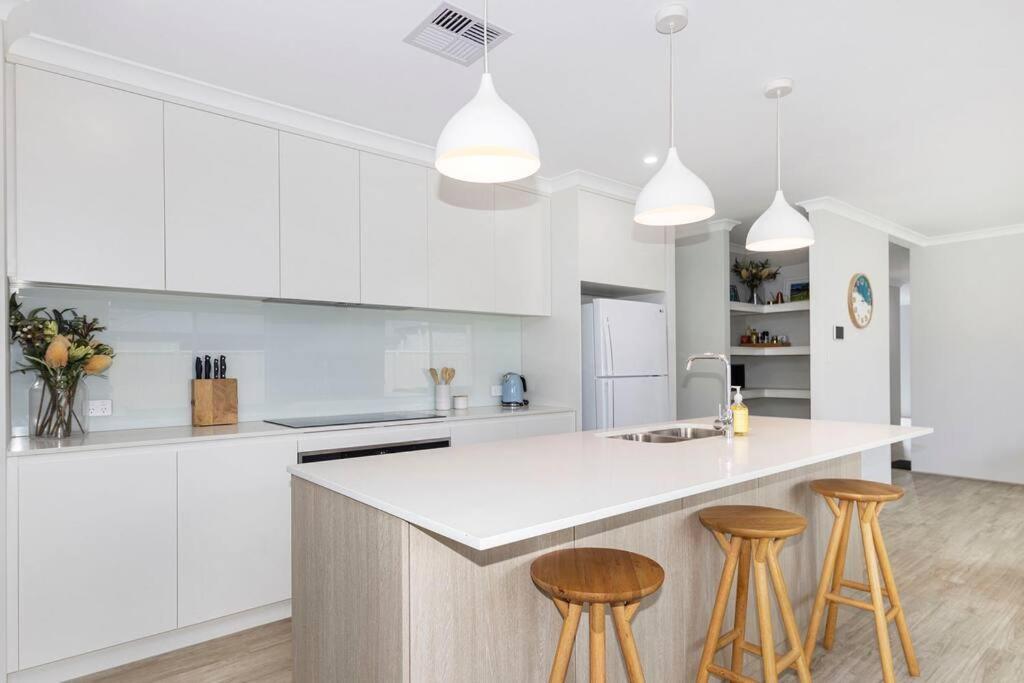 Holiday home Brand New Dunsborough