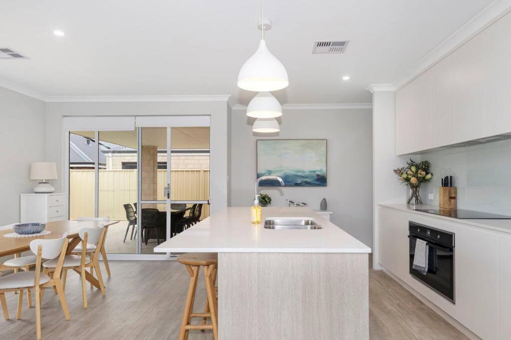 Brand New Dunsborough