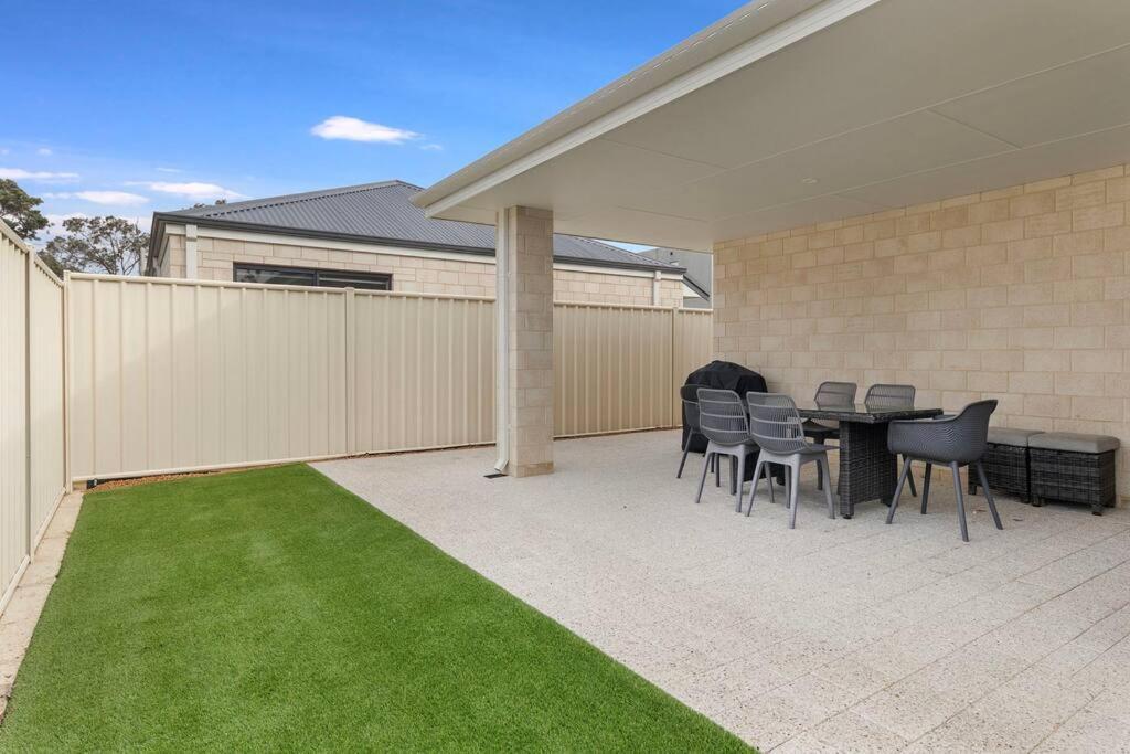 Holiday home Brand New *