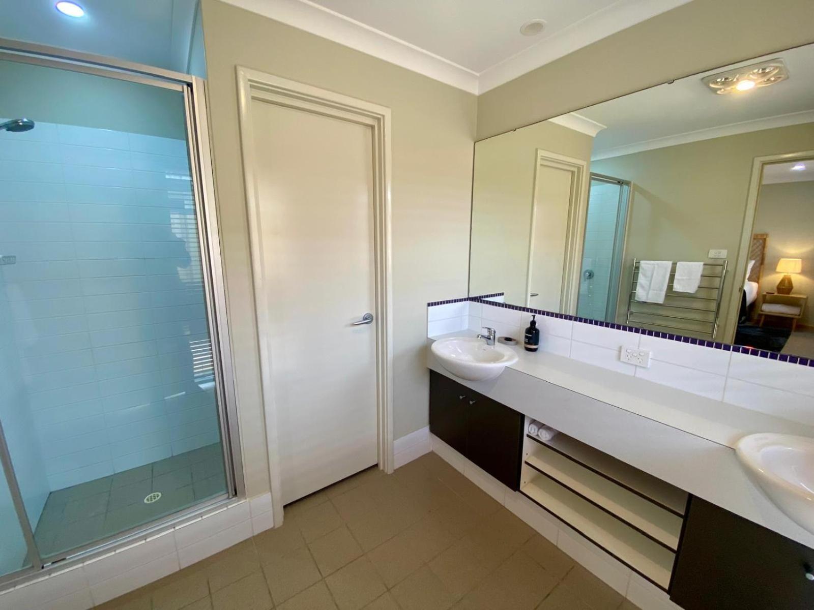 Boodalang House - Access To Golf Course With Views Holiday home Dunsborough