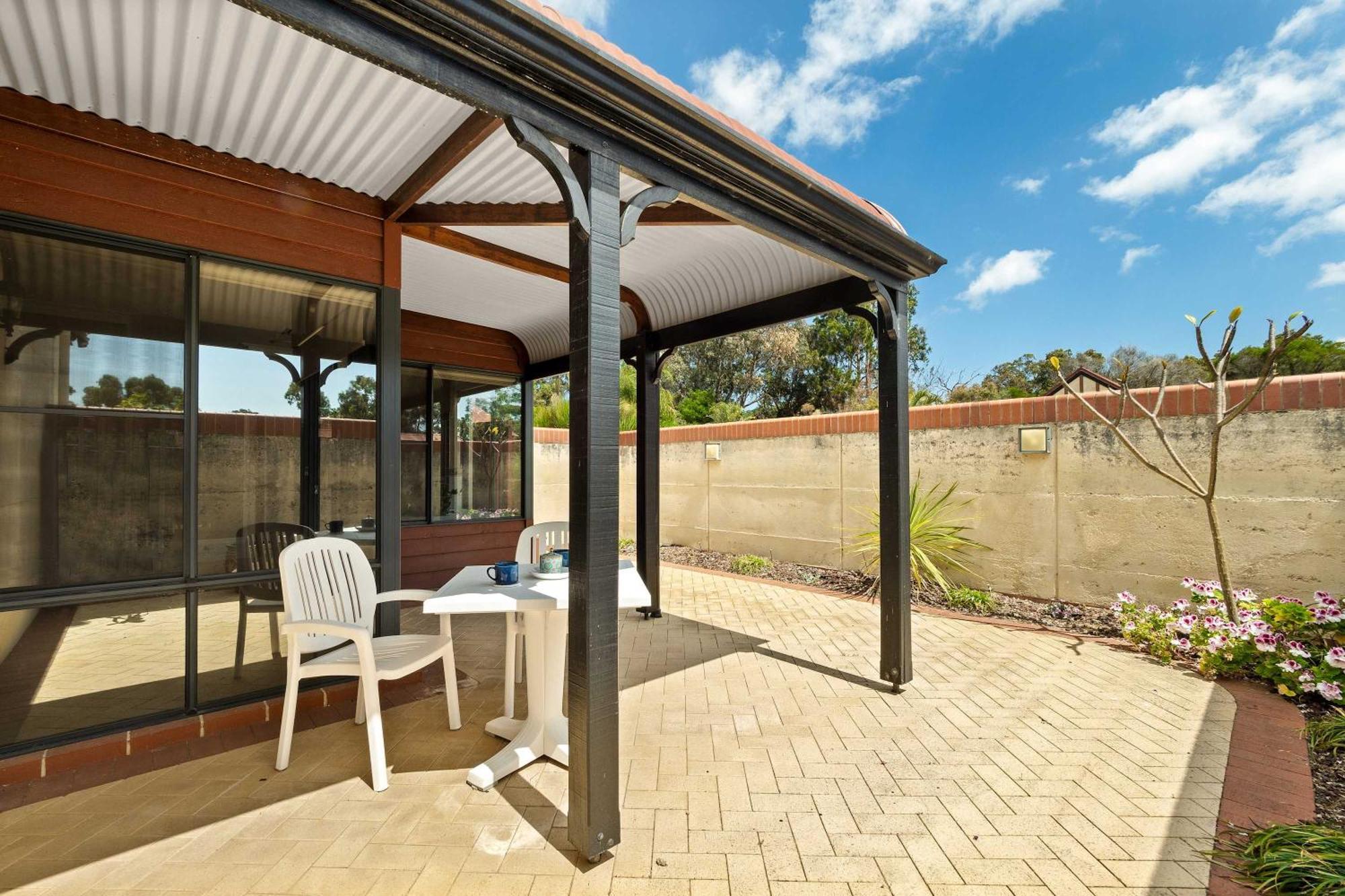 Holiday home Carinya Cove - Swimming Pool, Pet Friendly, Fireplace