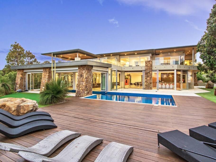 Holiday home Inspiration On Wedgetail Dunsborough