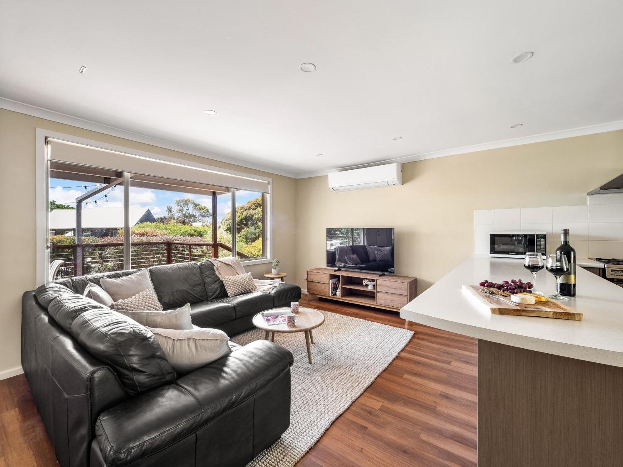 Eagle Bay House - 300m To The Beach! Holiday home *