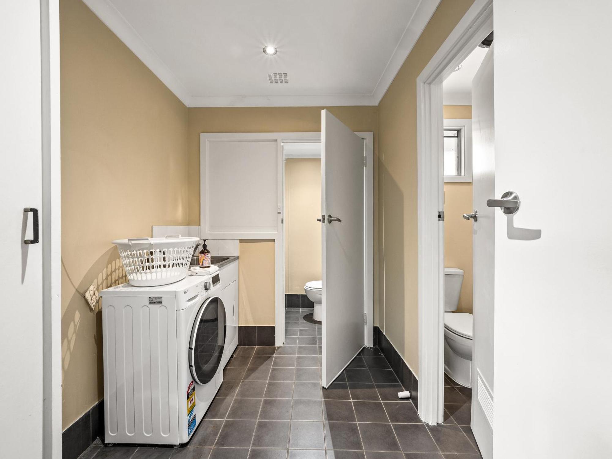 Holiday home Eagle Bay House - 300m To The Beach! Dunsborough