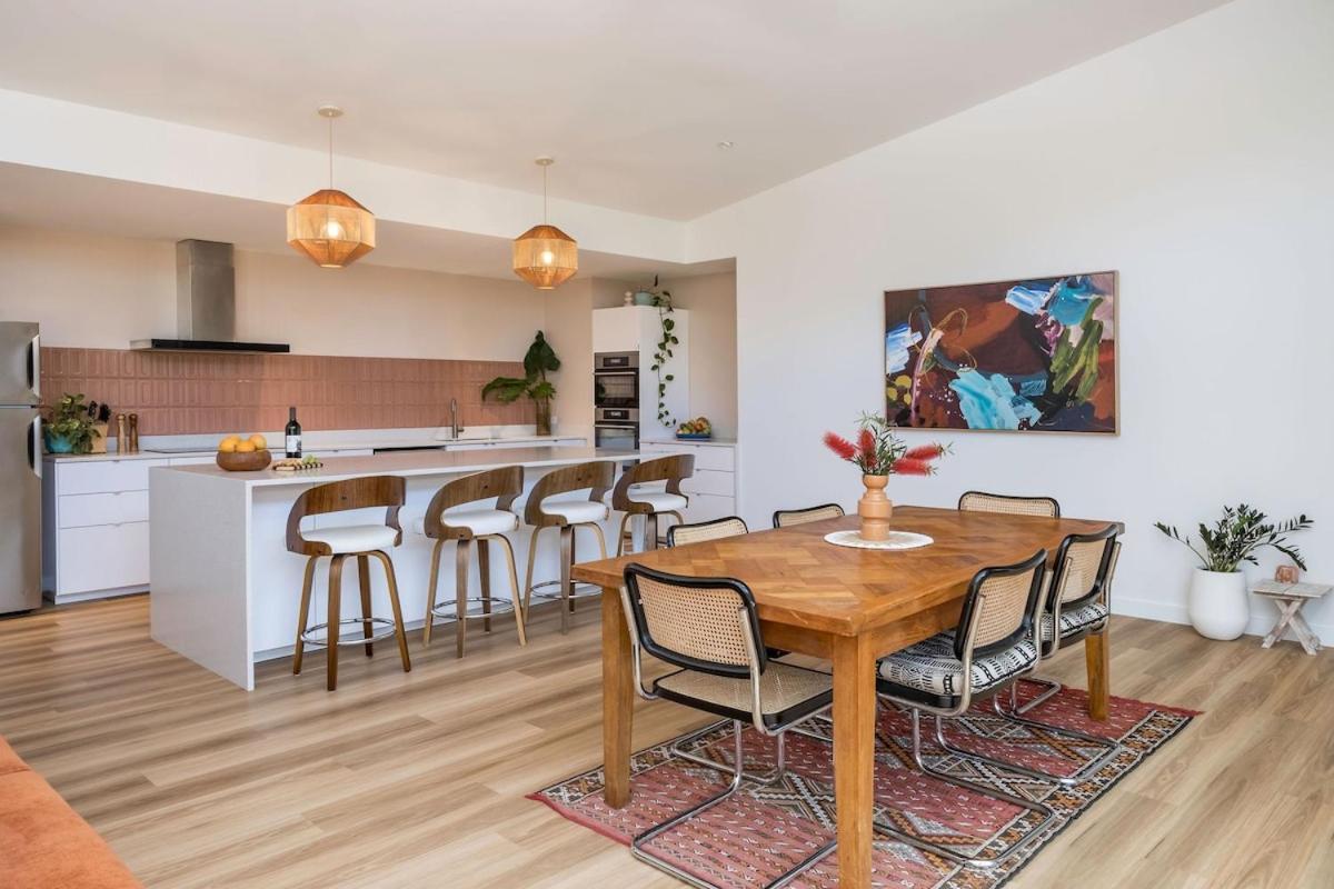 Holiday home Family Retreat, Near & Town
