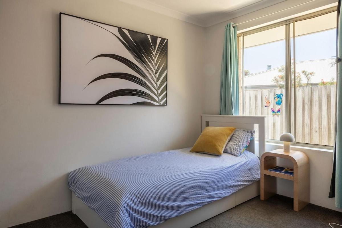 Family Retreat, Near & Town Holiday home Dunsborough