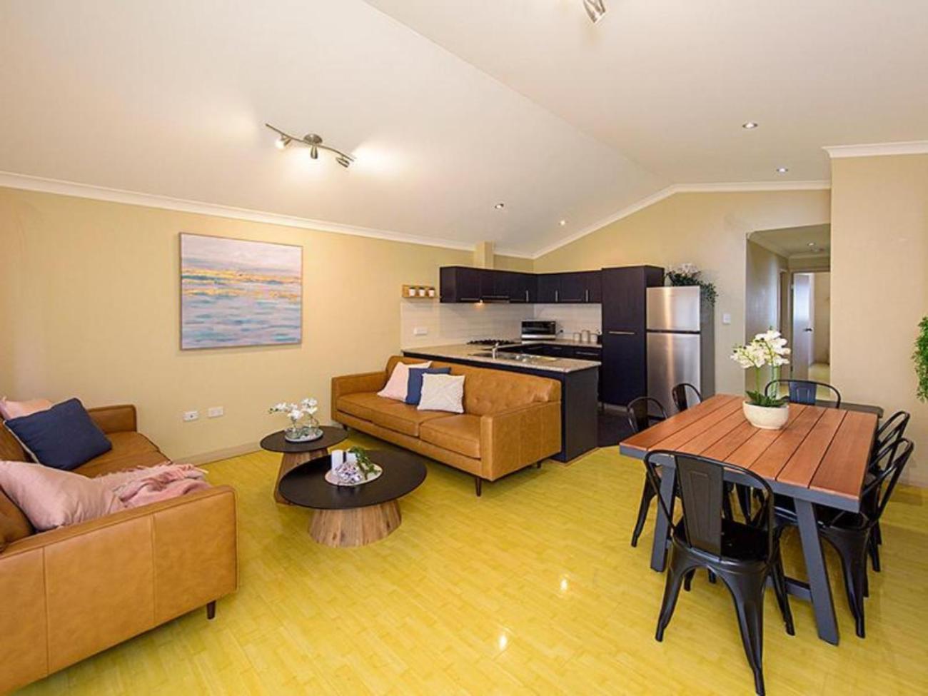 Bliss - Dunn Bay Apartment *