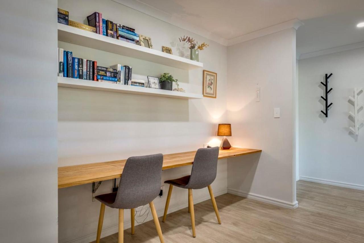 Delightfully Relaxing Retreat In Holiday home *