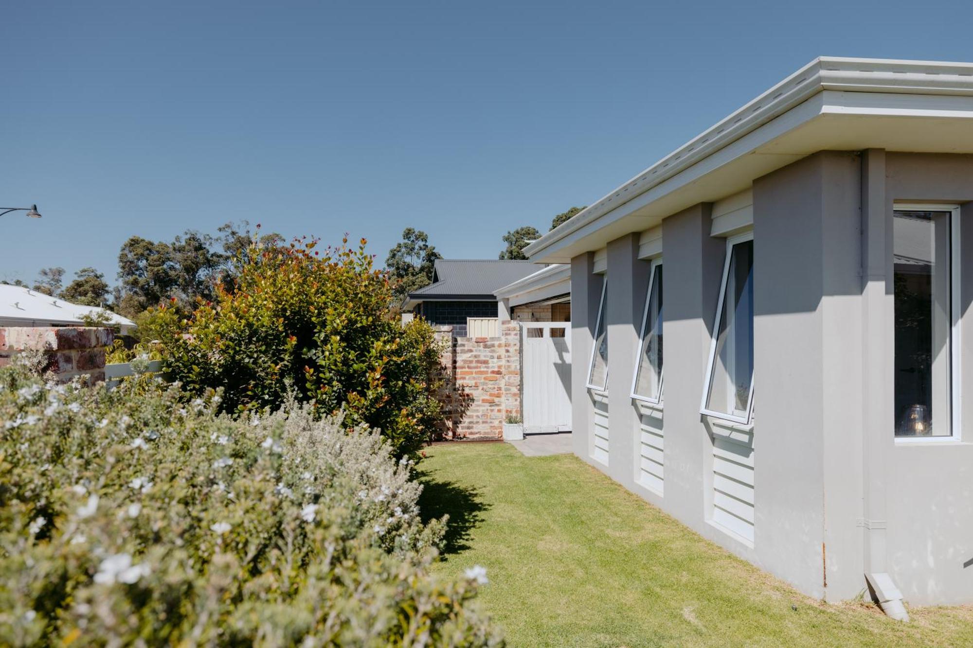 Papillon Family & Pet Friendly * Dunsborough