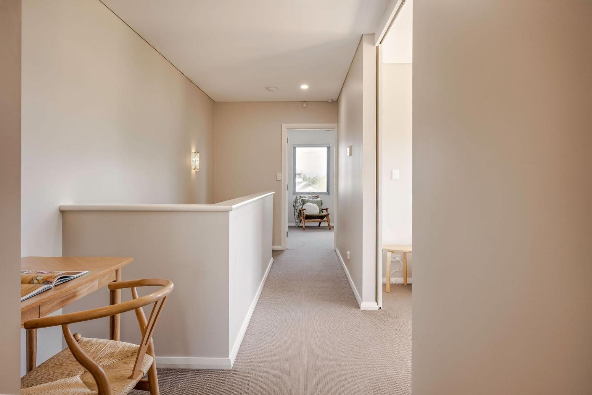 Salty Solstice-beachside Town Apartment