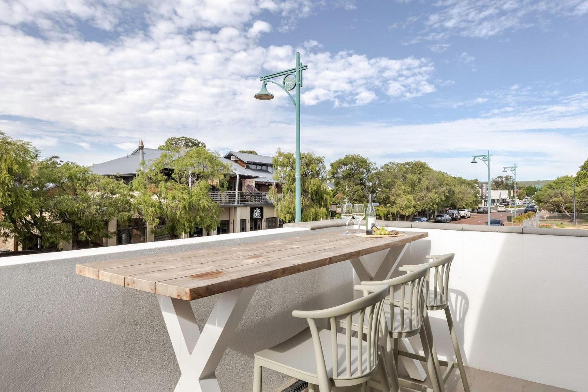 Salty Solstice-beachside Town Dunsborough