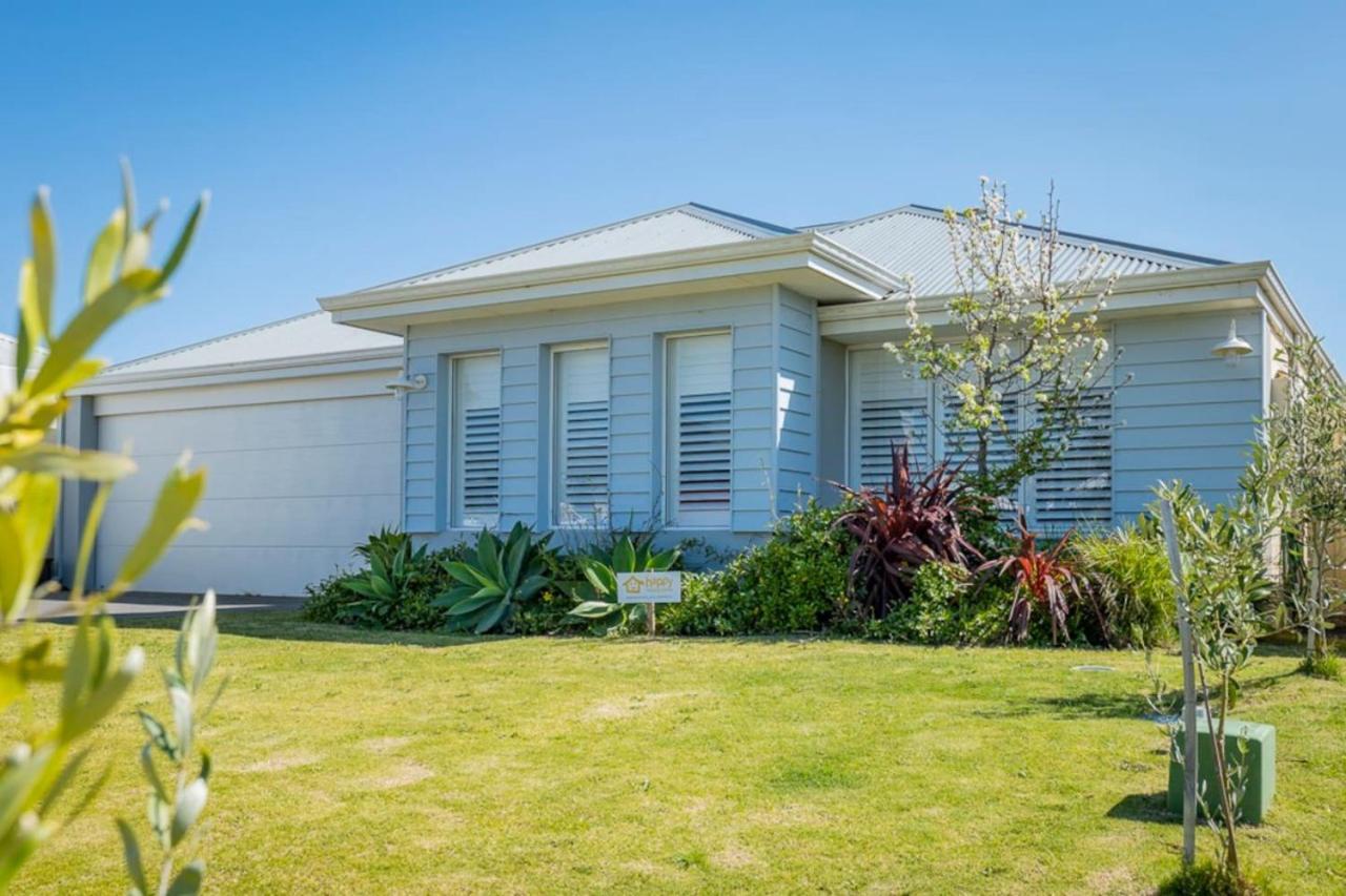 Beachwood Escape - Private Getaway Holiday home *