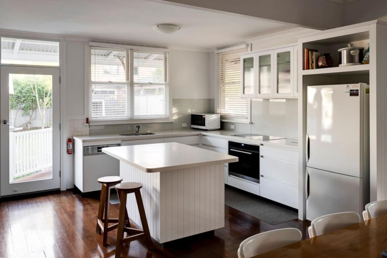 Holiday home Charming In Heart Of Old Dunsborough