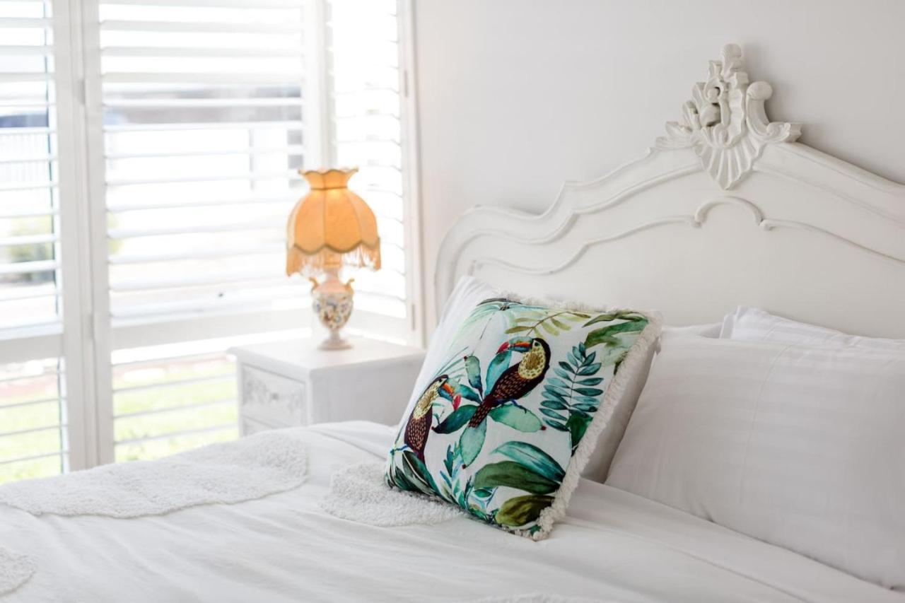 Casasandra - Perfectly Located Tasteful Charm Holiday home