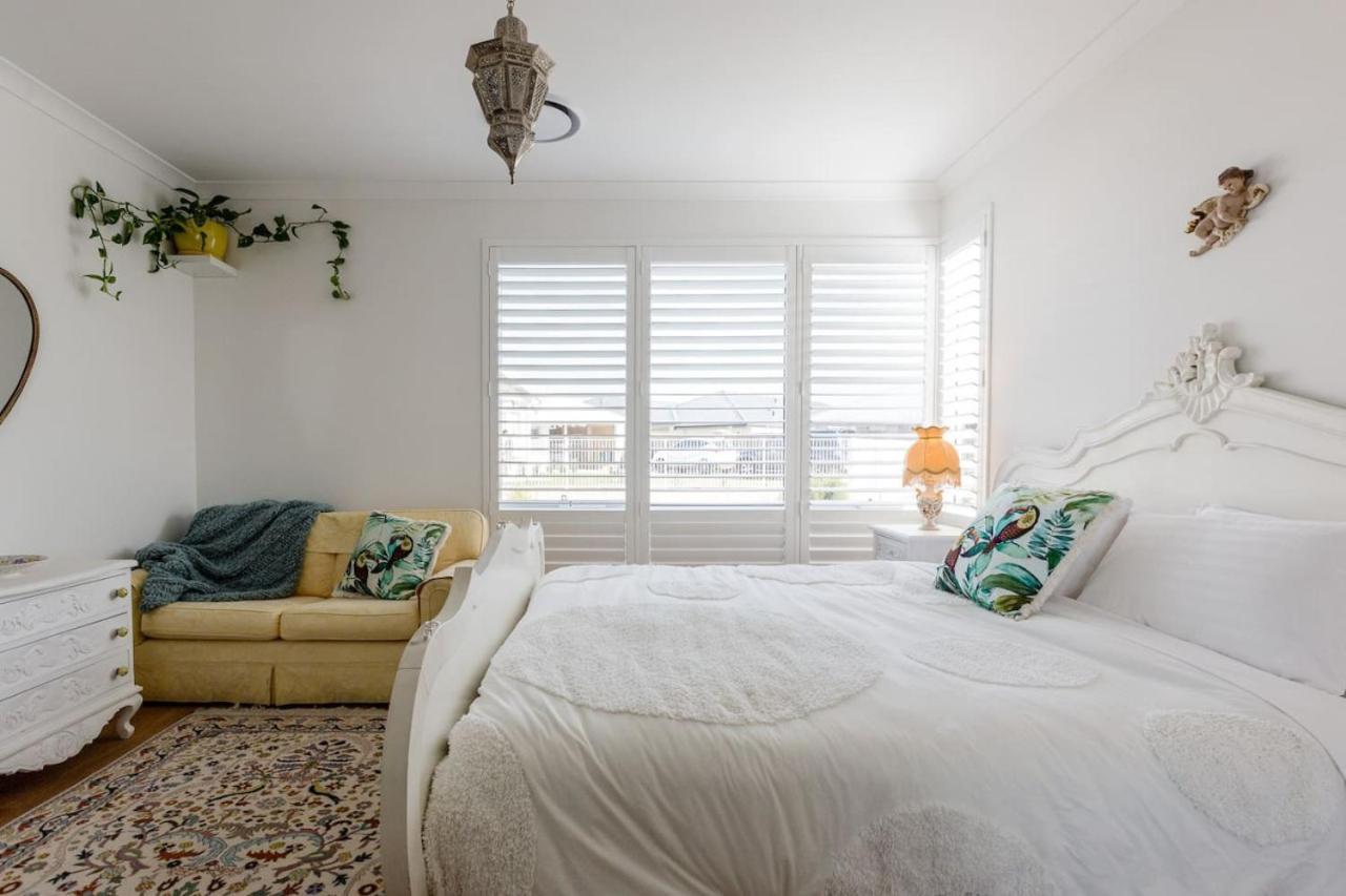 Casasandra - Perfectly Located Tasteful Charm *