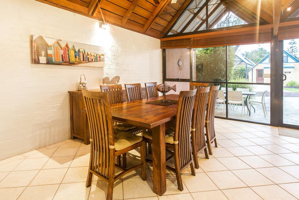 Whalers Cove Villas * Dunsborough