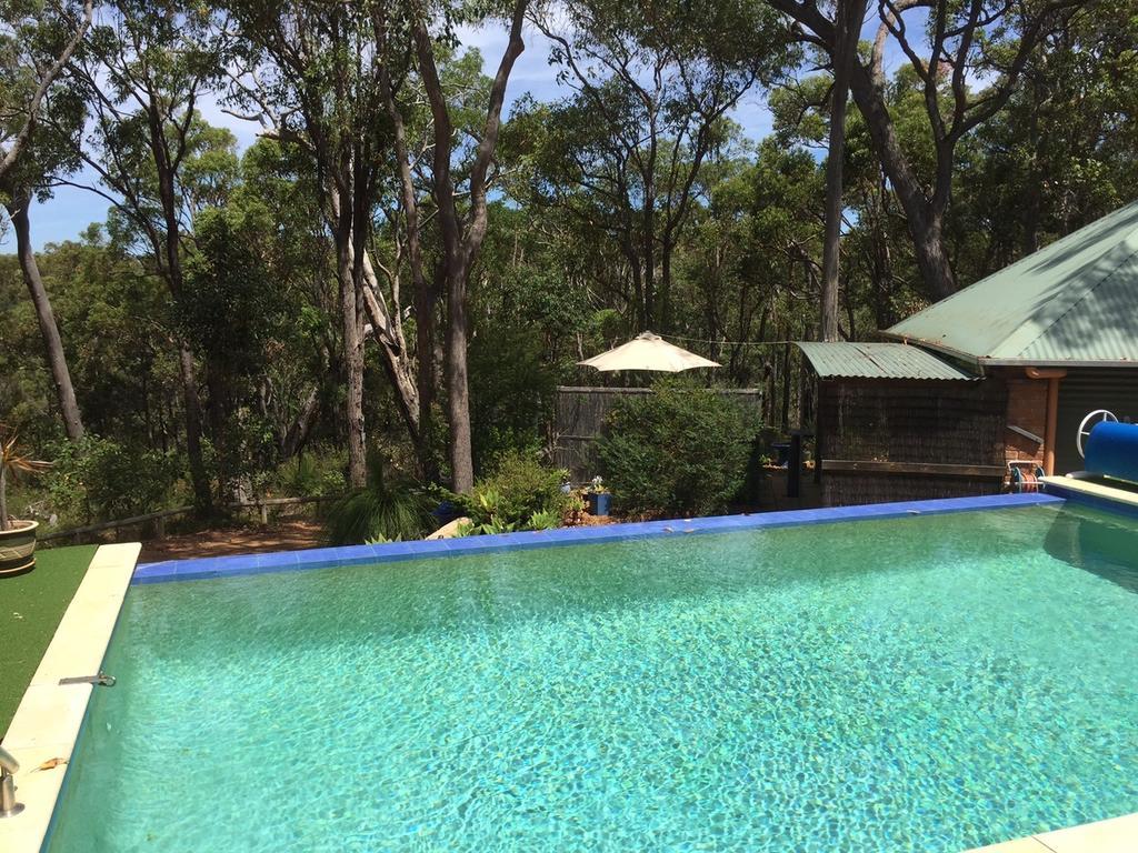 Lodge Ridge Retreat *