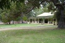 Rail Carriages & Farm Hotel 3*