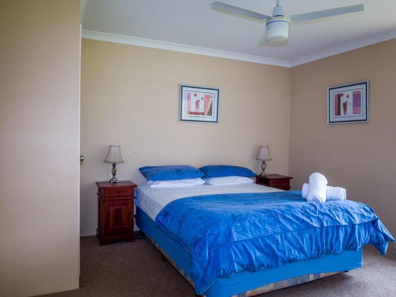 Rail Carriages & Farm Hotel 3*