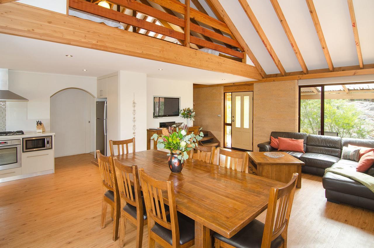 Woodstone Goanna Holiday home *