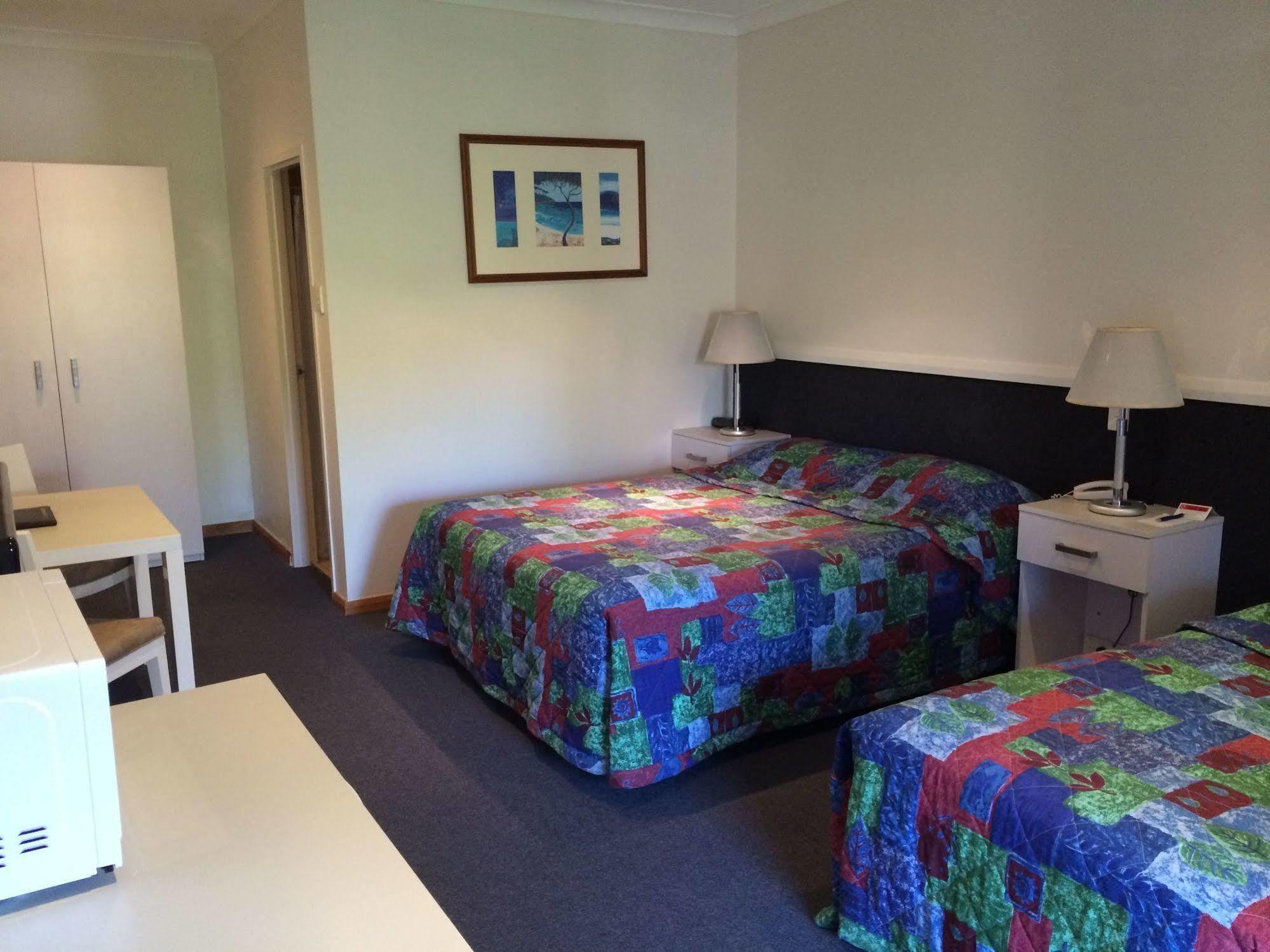 Dunsborough Central Motel Motel