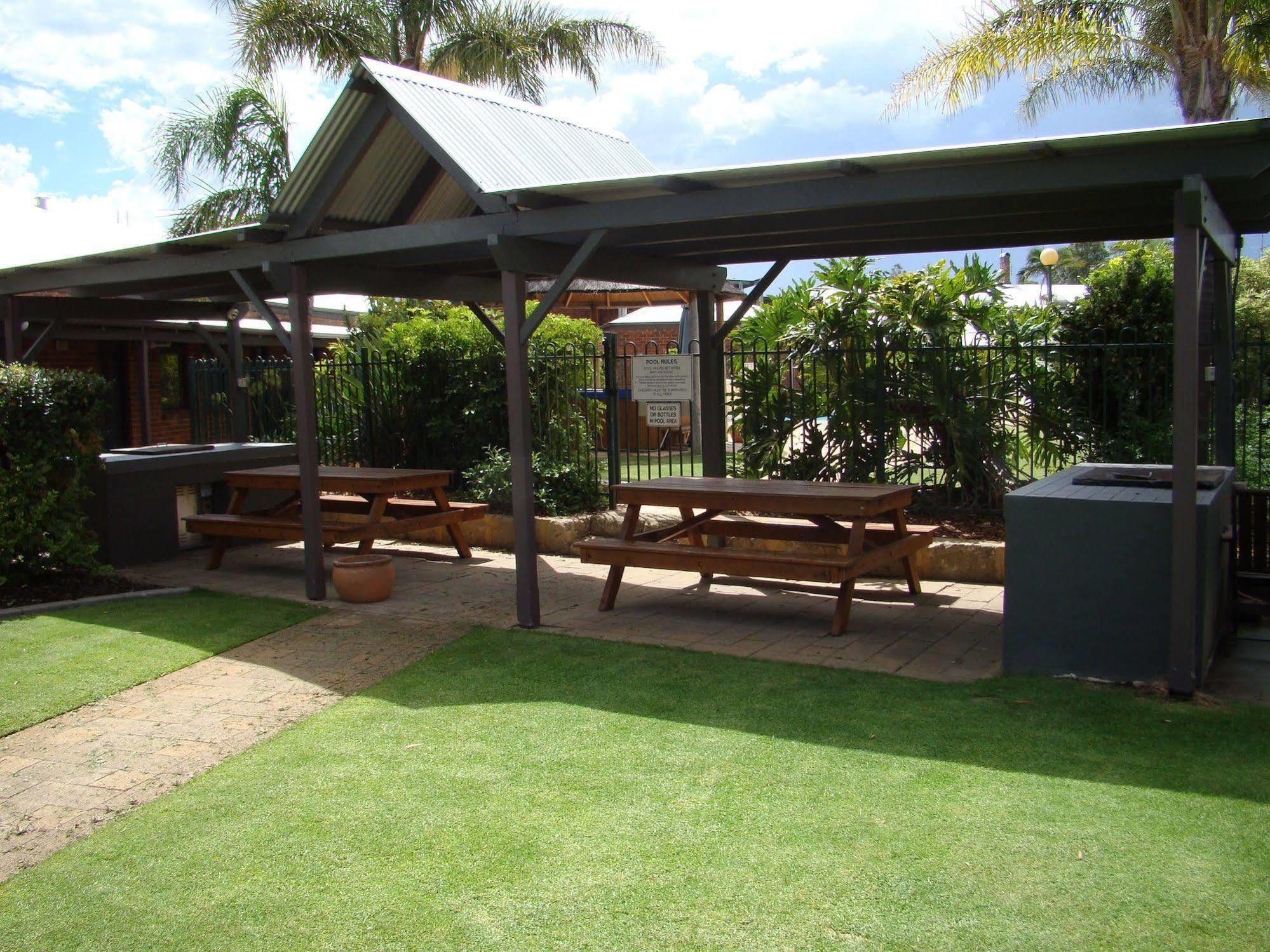 Dunsborough Central Motel Motel 4*