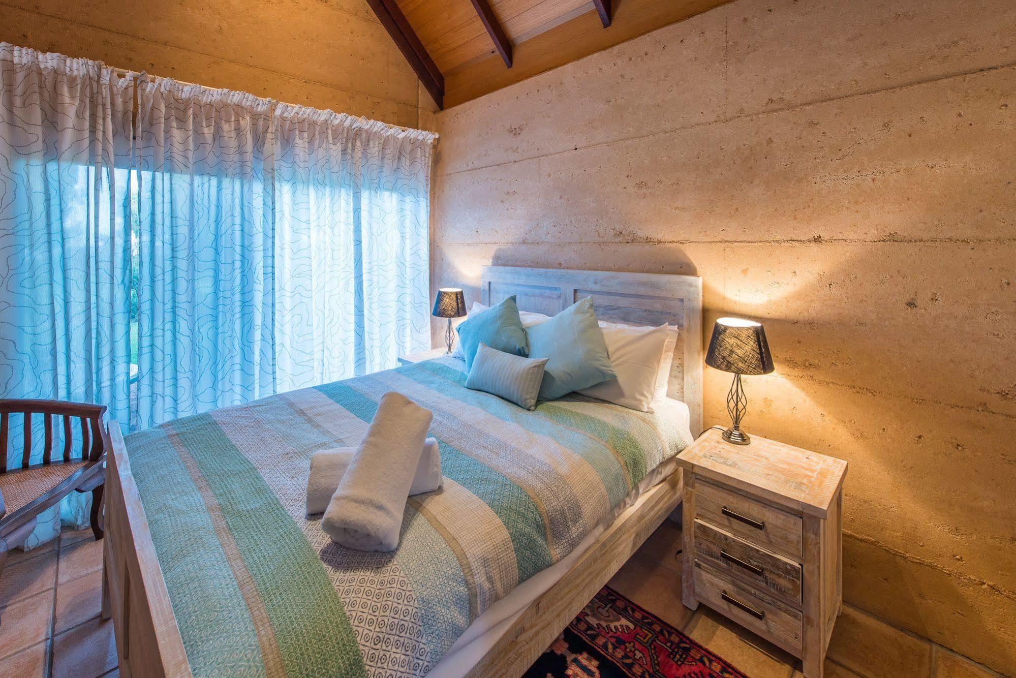 Whalers Cove Villas