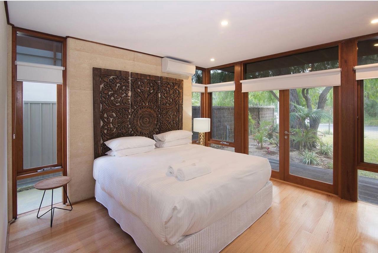 Paradise In Holiday home *