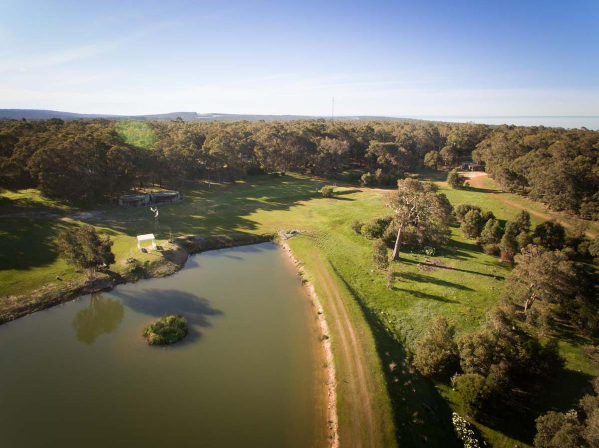 Woodstone Kookaburra Holiday home