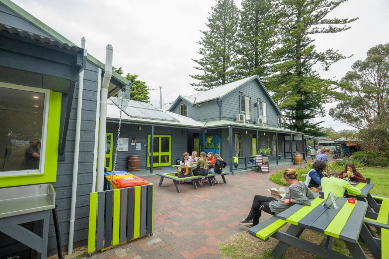 Beachouse Yha Hostel Dunsborough