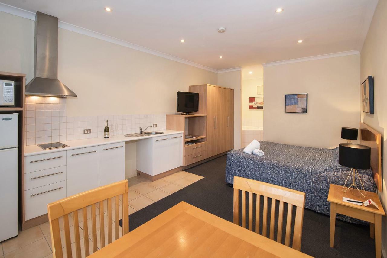 Town Units 3* Dunsborough