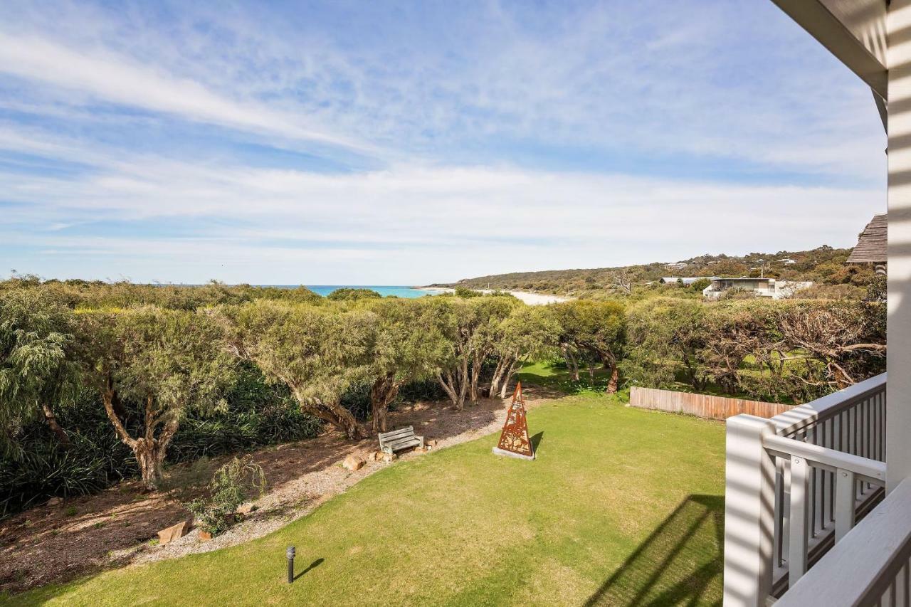 Holiday home Beachfront On Eagle Bay *