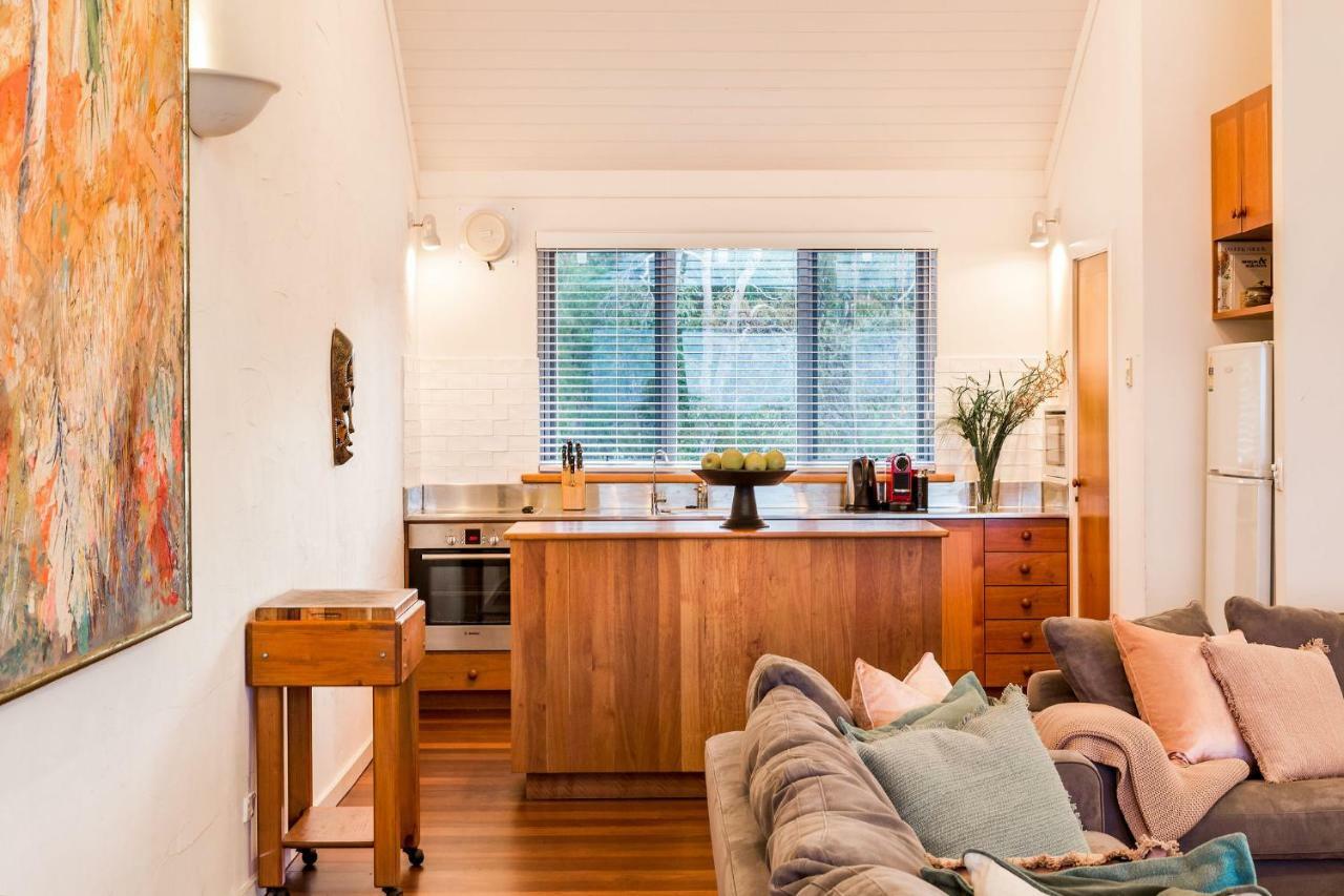 Beachfront On Eagle Bay * Dunsborough