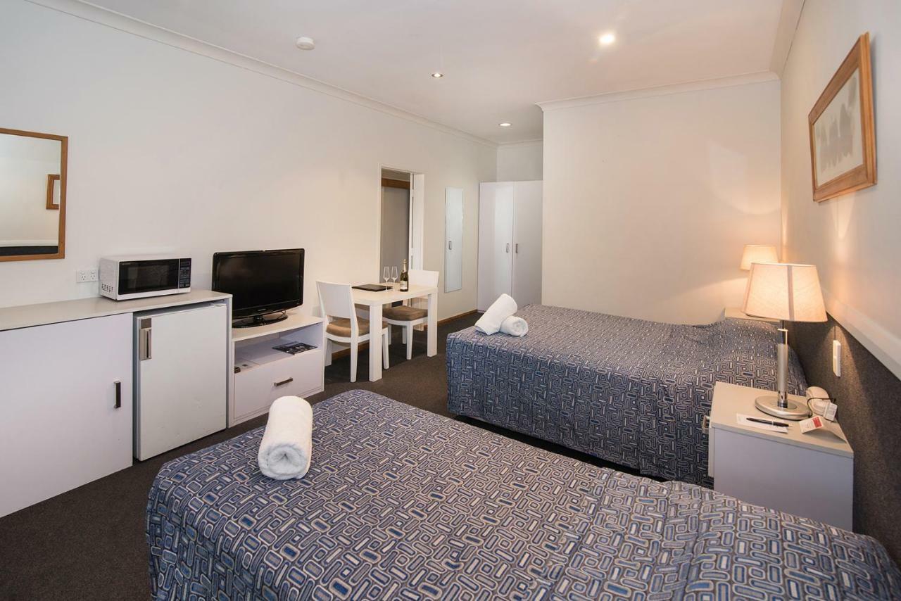 Hotel Town Units