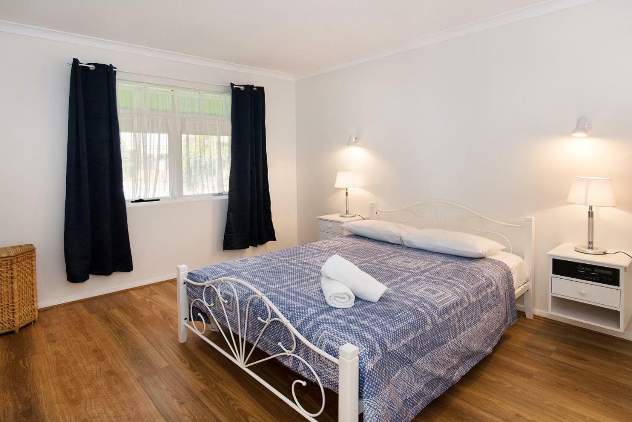 Hotel Town Units 3*